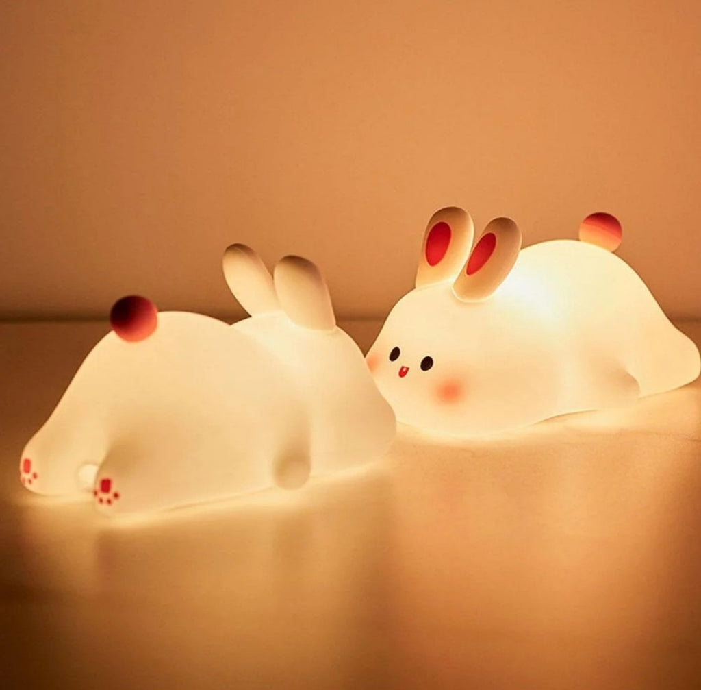 Lampa de veghe Led IEPURAS din silicon ,lumica calda ,ideala pentru copii